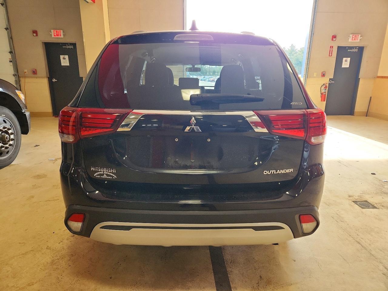 2019 Mitsubishi Outlander Se - Image 6