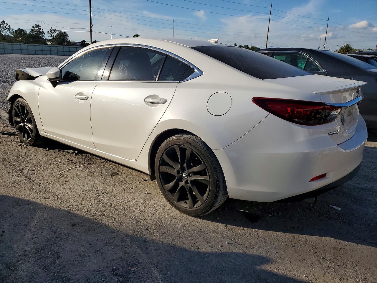 2016 Mazda 6 Grand Touring - Image 2