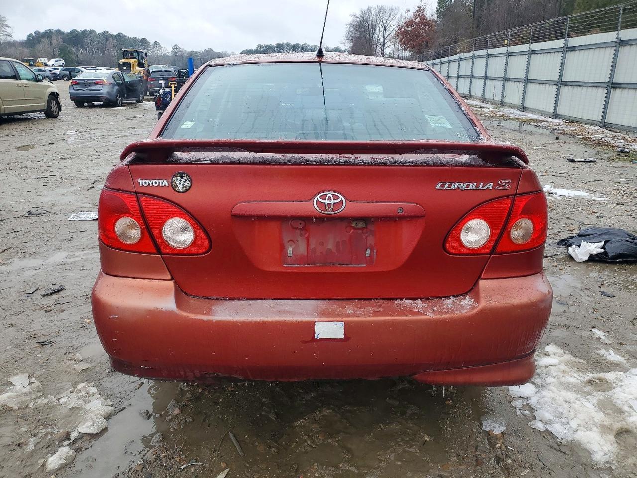 2005 Toyota Corolla Ce - Image 6