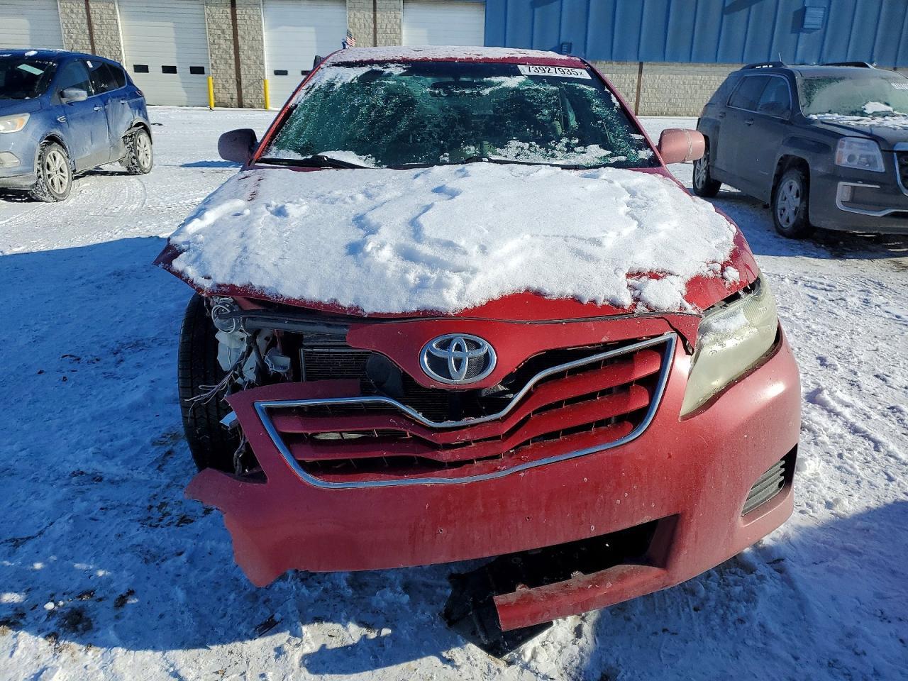 2011 Toyota Camry Le - Фото 5