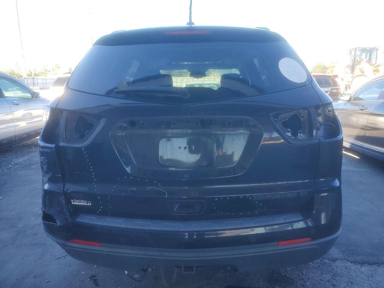 2016 Chevrolet Traverse Lt - Фото 6