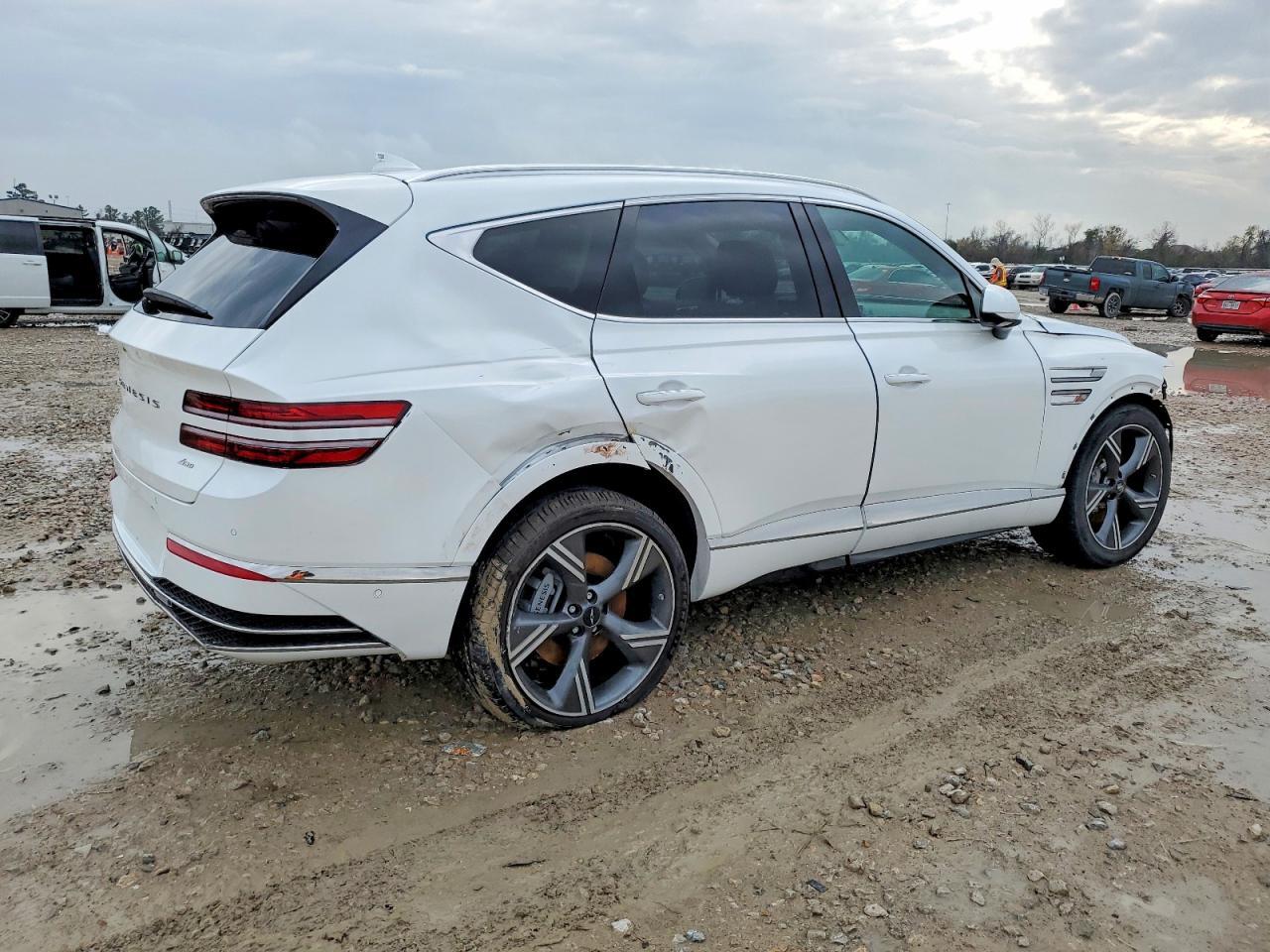 2025 Genesis Gv80 Prestige - Image 3