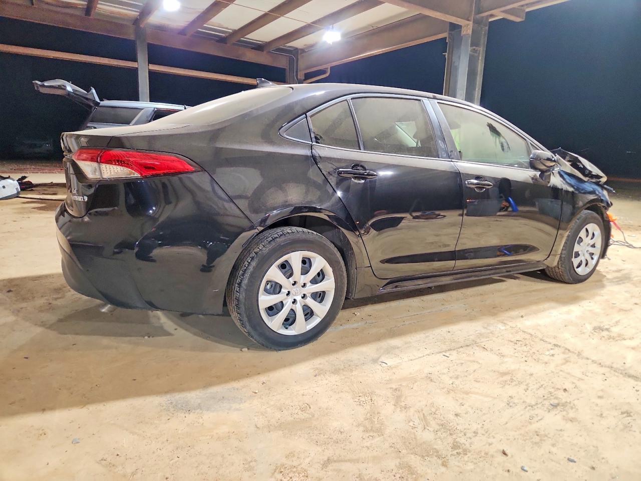 2024 Toyota Corolla Le - Фото 3