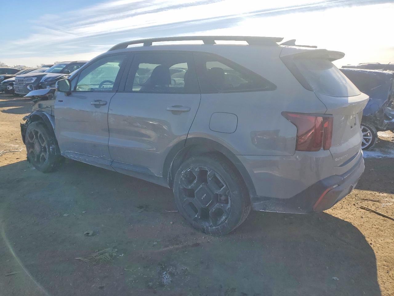 2024 Kia Sorento Ex - Image 2