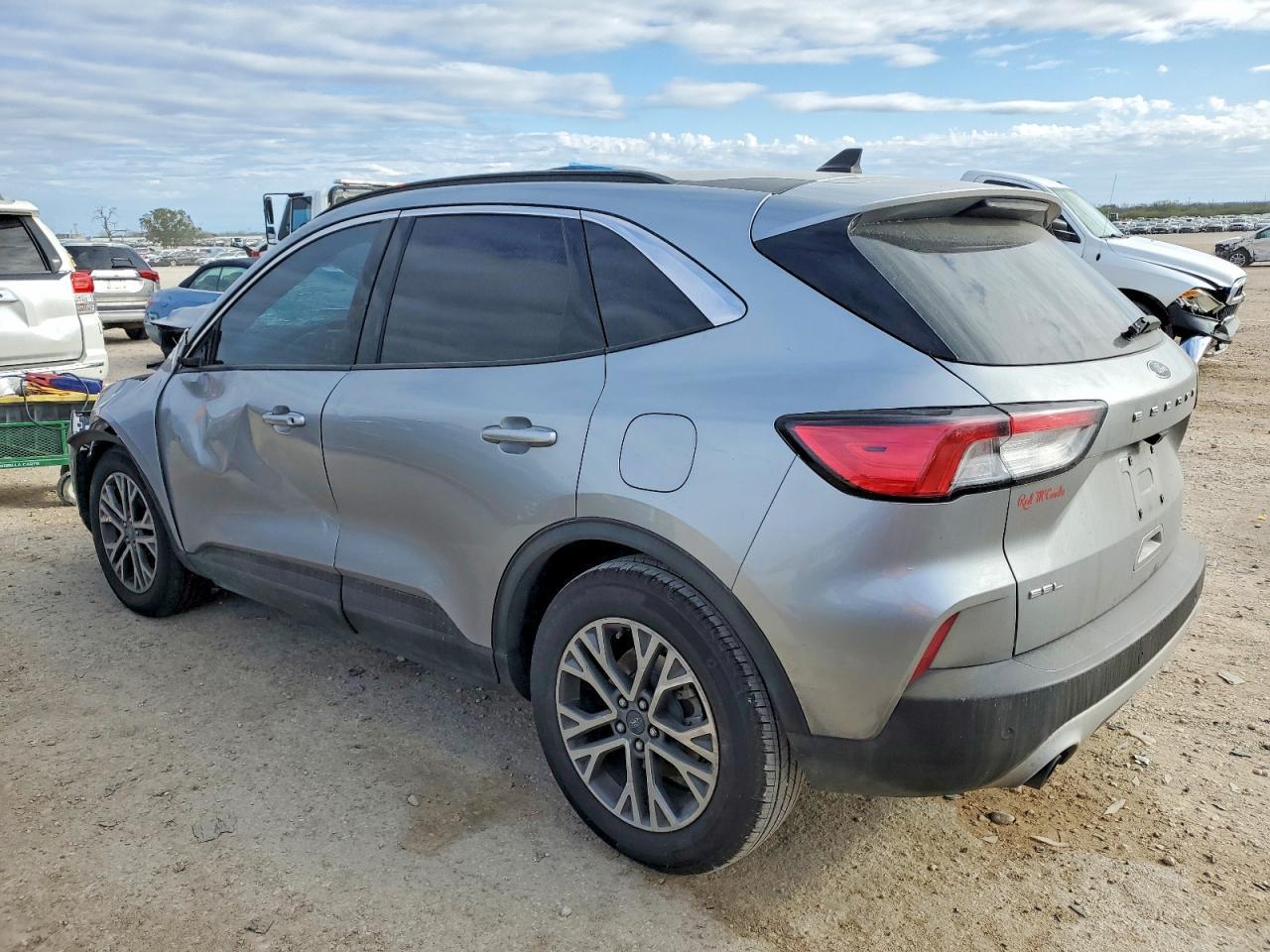 2021 Ford Escape Sel - Image 2