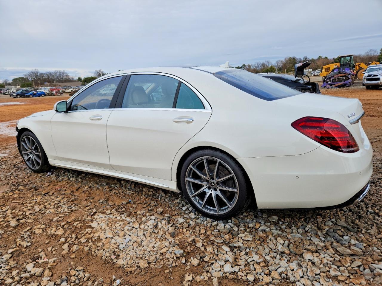 2020 Mercedes-Benz S 450 - Фото 2