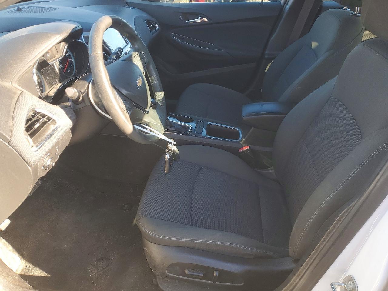2017 Chevrolet Cruze Lt - Image 7