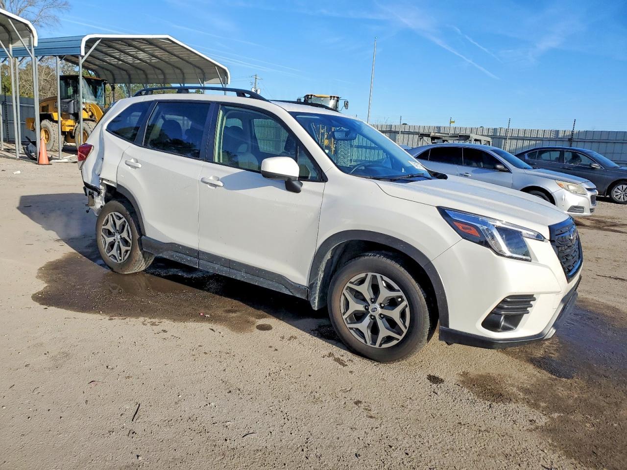 2024 Subaru Forester Premium - Фото 4