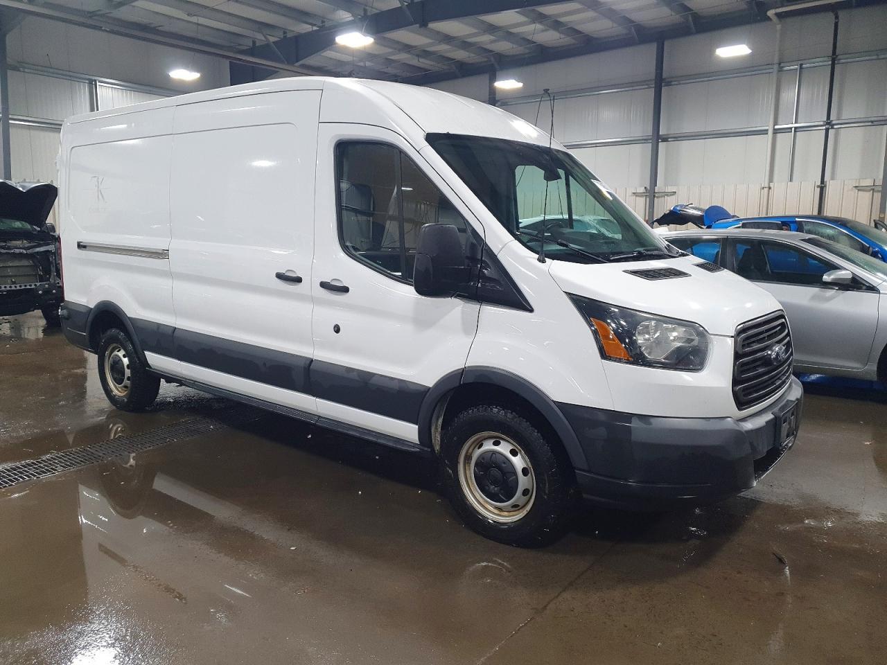 2015 Ford Transit Cargo Van T- - Фото 4