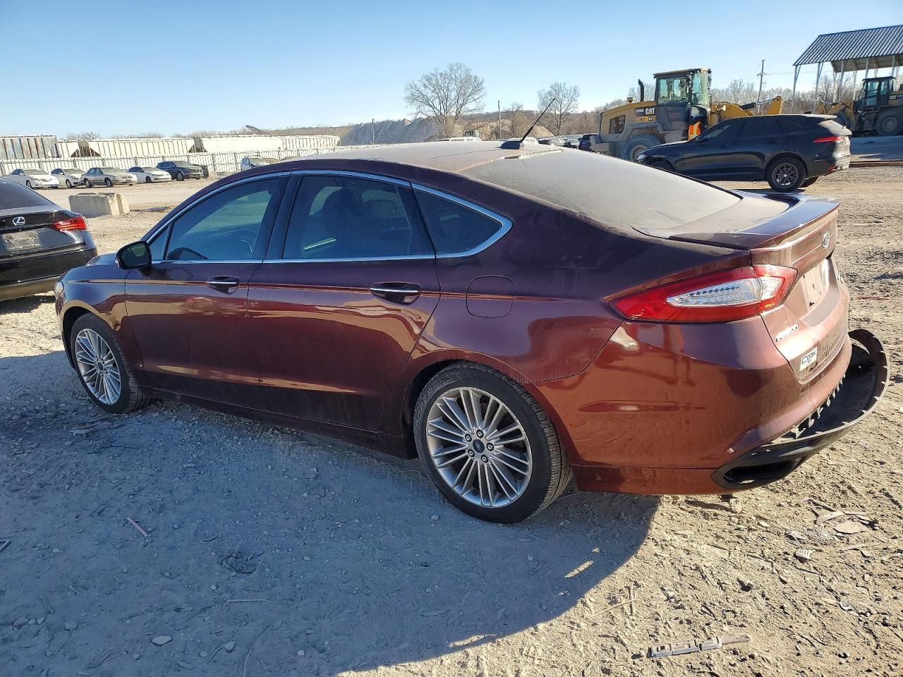 2015 Ford Fusion Titanium - Фото 2