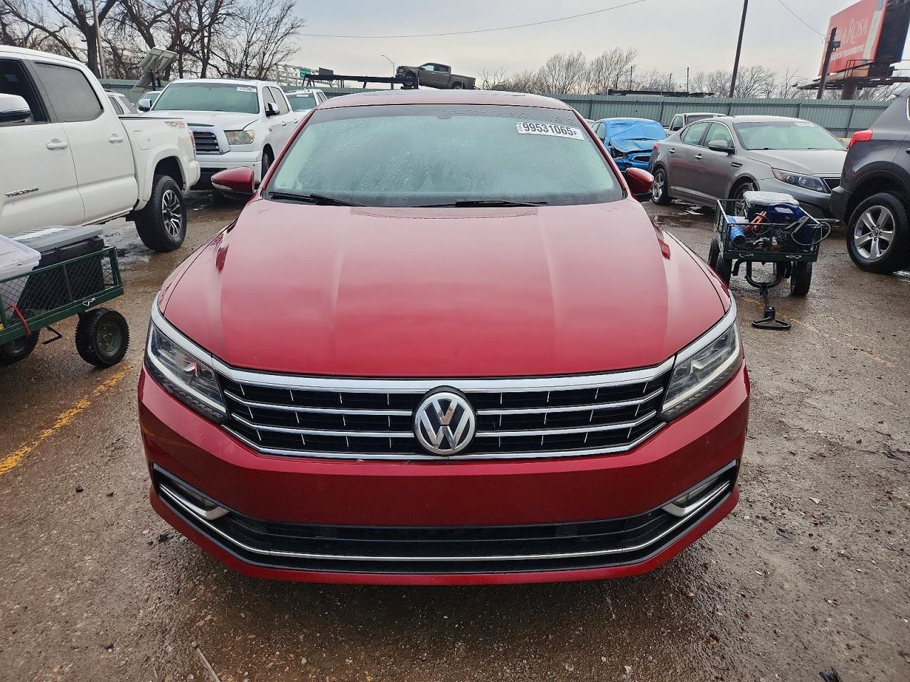 2017 Volkswagen Passat Se - Image 5