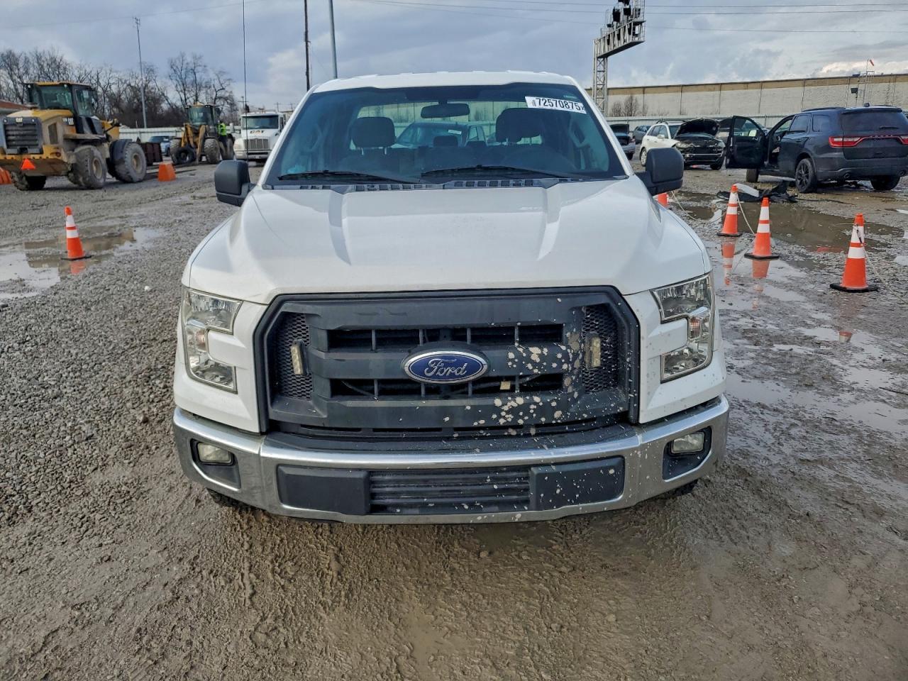 2016 Ford F150 Super Cab - Image 5