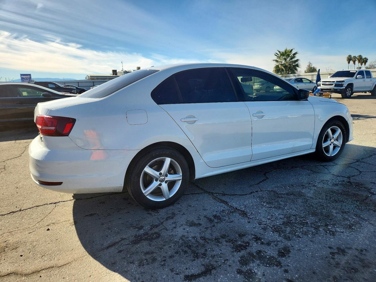2016 Volkswagen Jetta S - Image 3