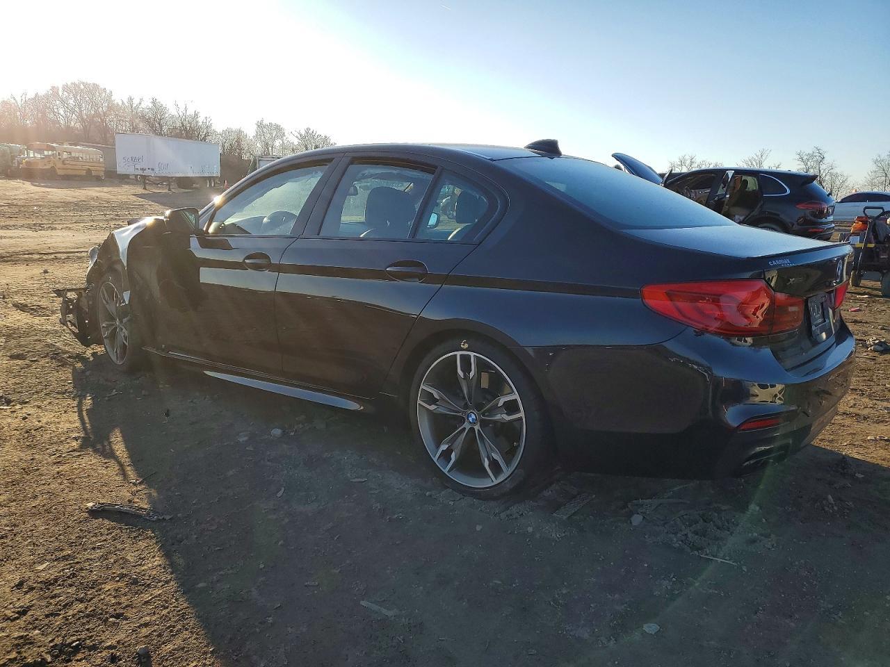 2019 BMW M550Xi - Image 2