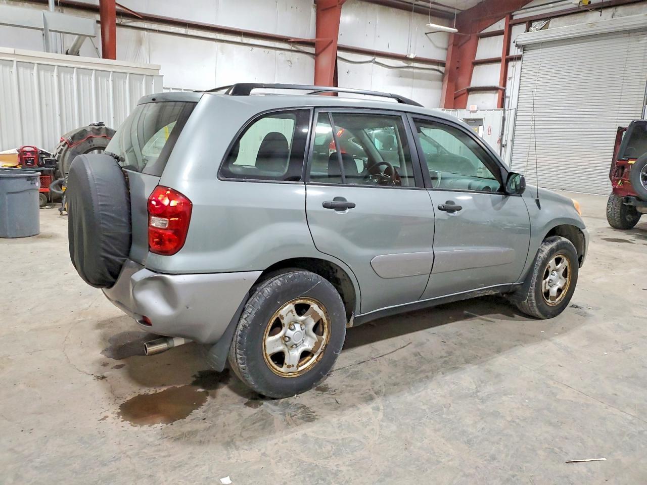 2004 Toyota Rav4 - Image 3