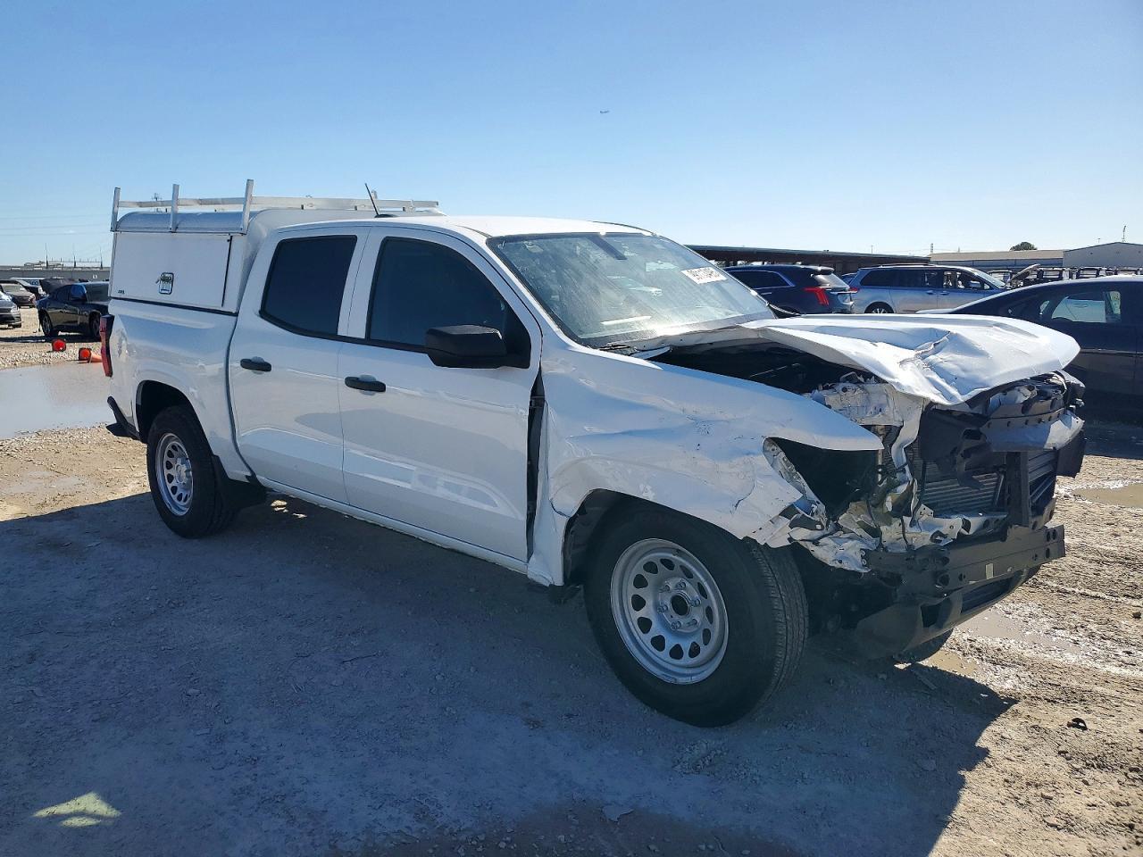 2025 Chevrolet Colorado - Image 4