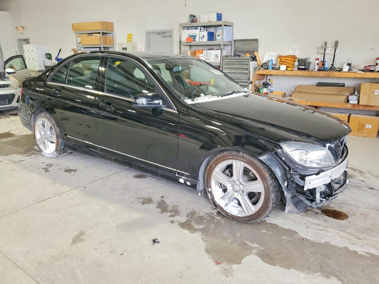 2011 Mercedes-Benz C 300 4Matic - Фото 4