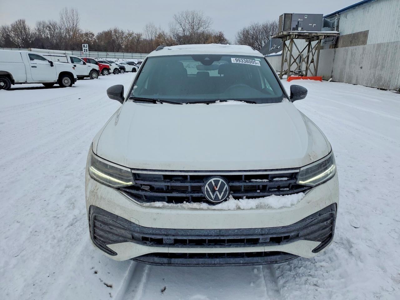 2024 Volkswagen Tiguan Se R-Line Black - Image 5