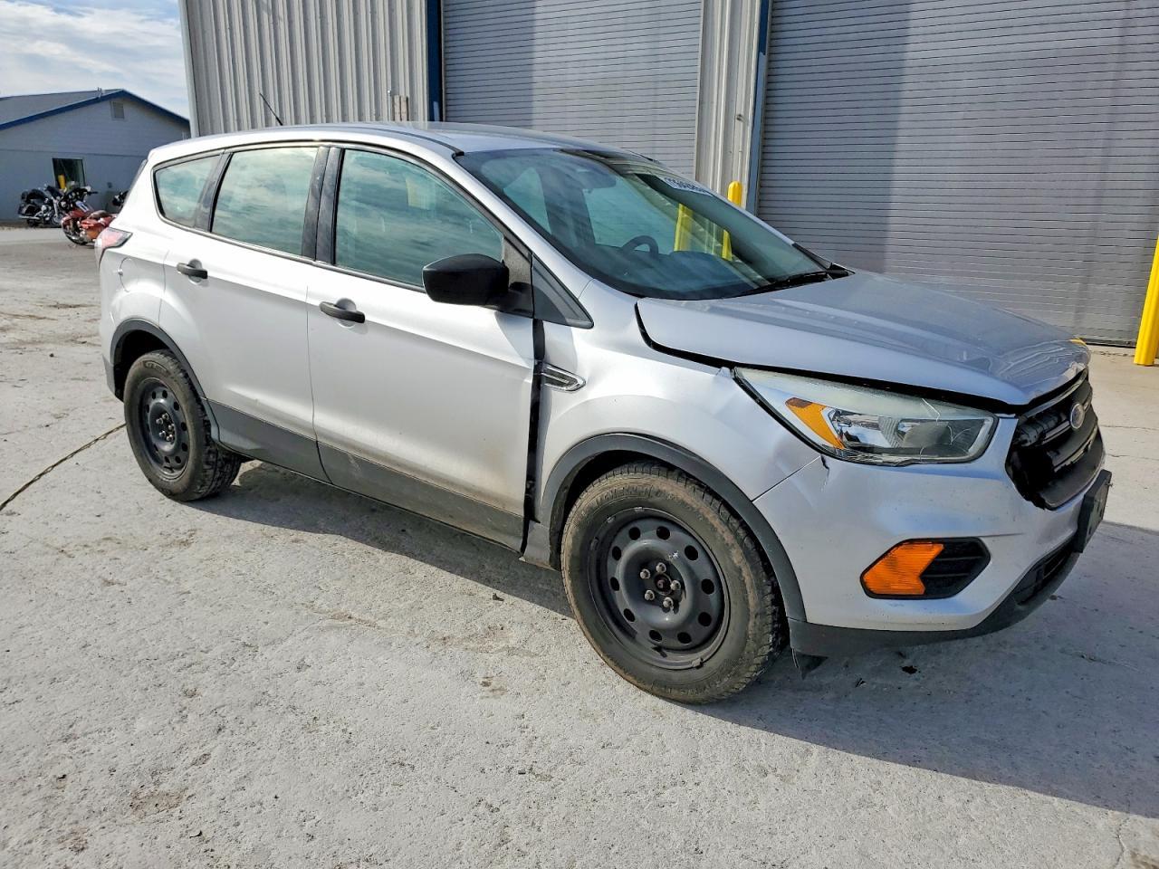 2017 Ford Escape S - Image 4