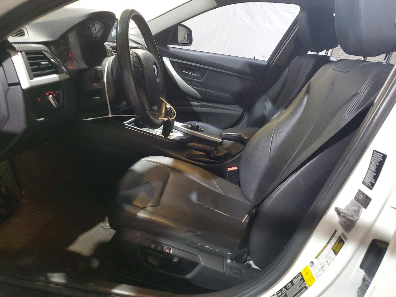 2013 BMW 328 Xi Sulev - Image 7
