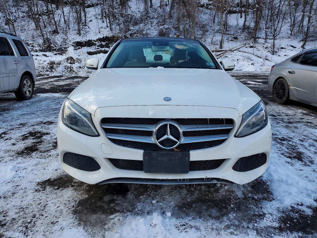 2017 Mercedes-Benz C 300 4Matic - Фото 5