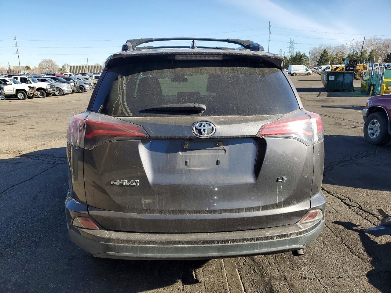2017 Toyota Rav4 Le - Фото 6