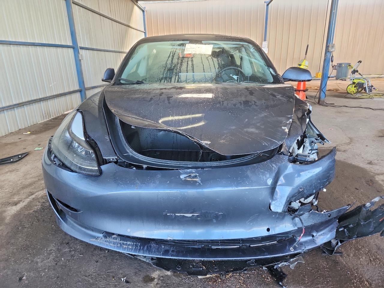2022 Tesla Model 3 - Фото 5