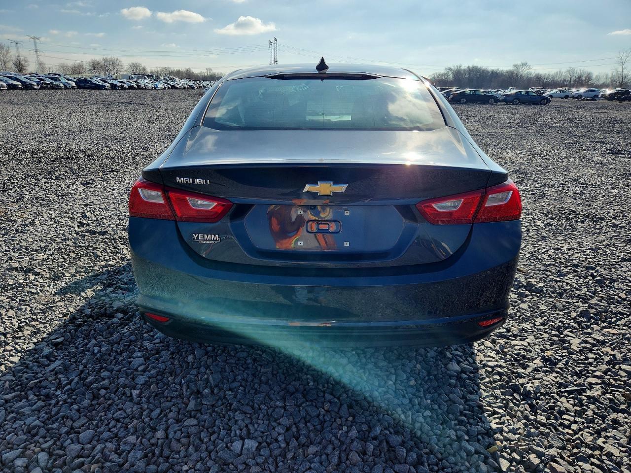 2023 Chevrolet Malibu Ls - Фото 6