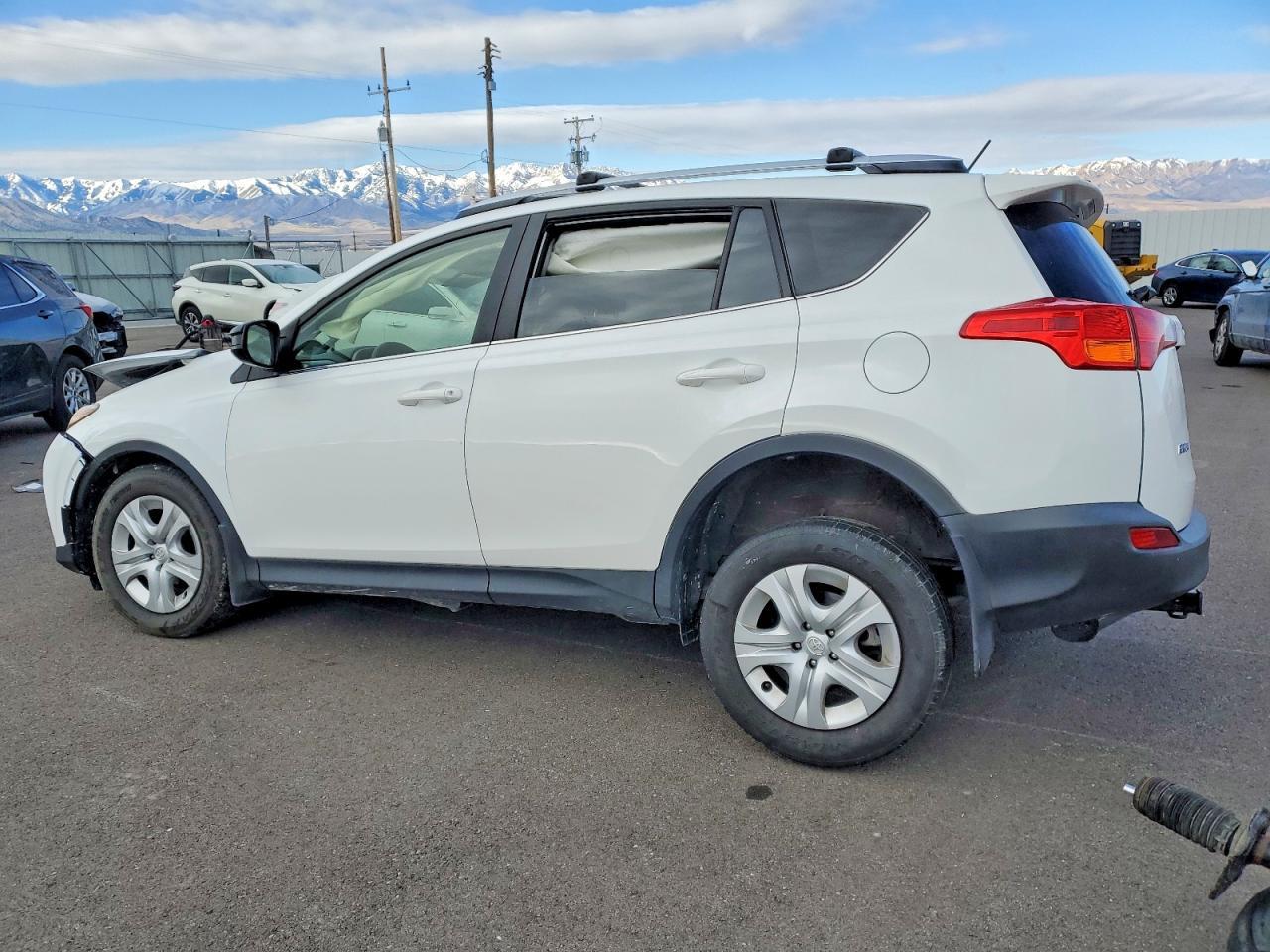 2015 Toyota Rav4 Le - Image 2