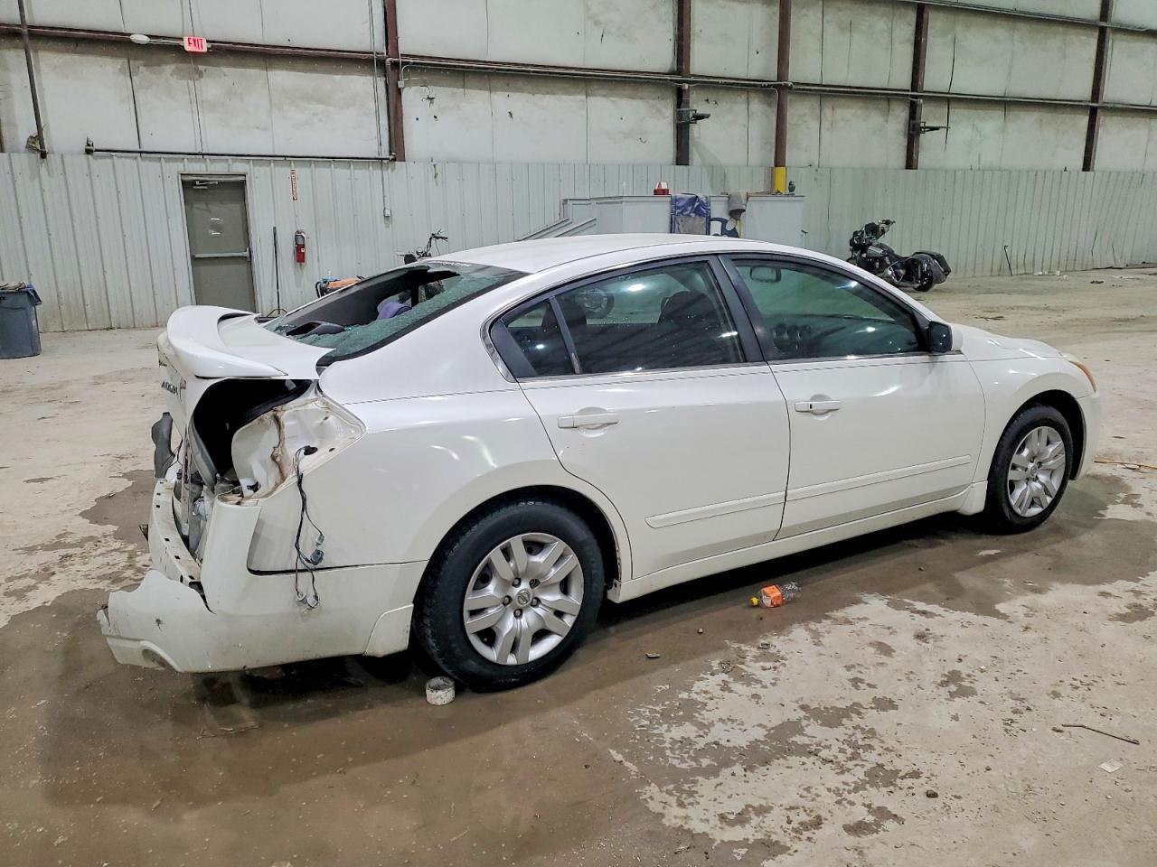 2012 Nissan Altima 2.5 - Image 3