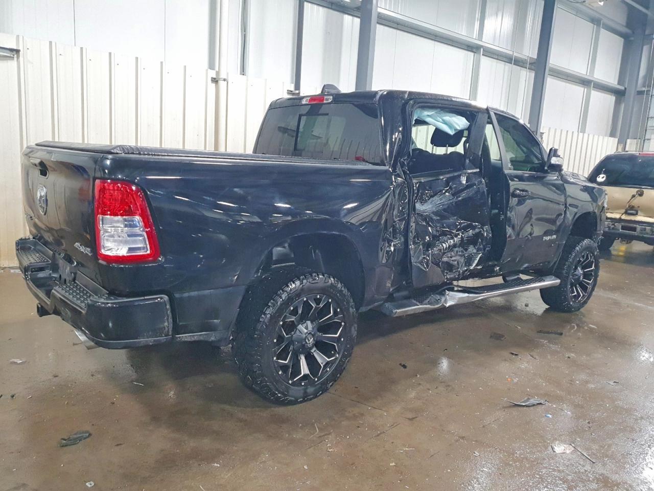 2019 Ram 1500 Big Horn - Фото 3