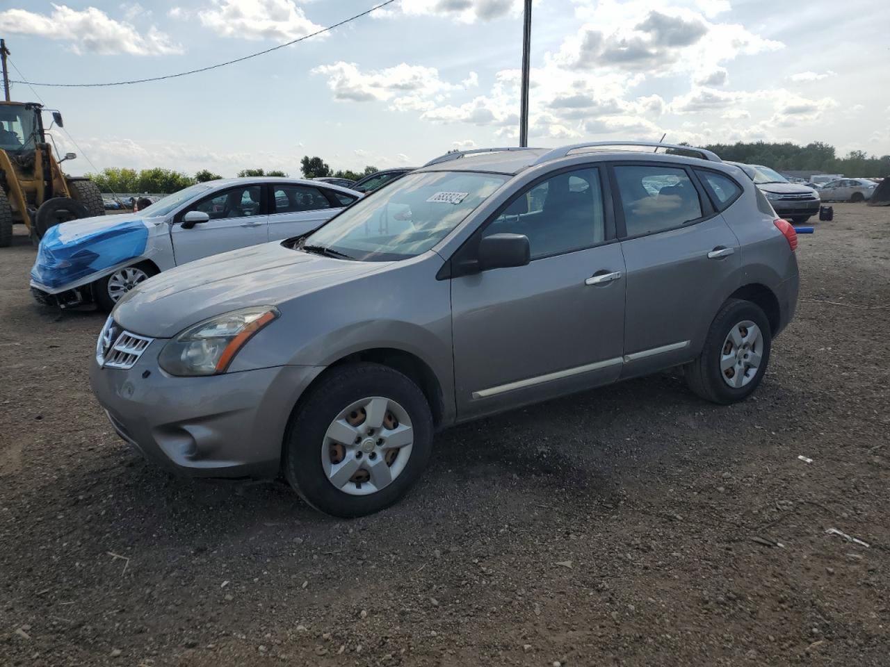 2015 Nissan Rogue Select S - Image 2