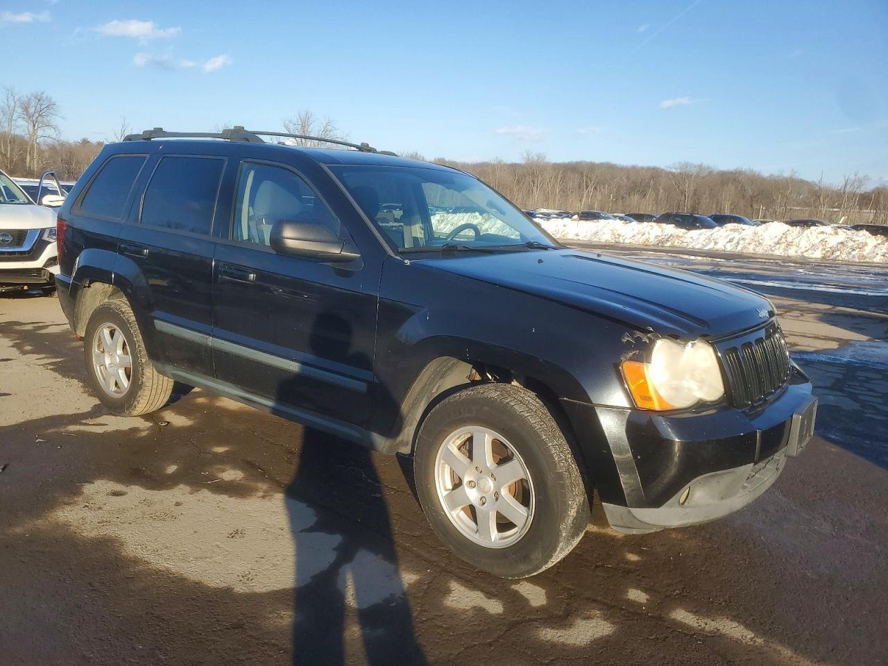 2008 Jeep Grand Cherokee Laredo - Image 4