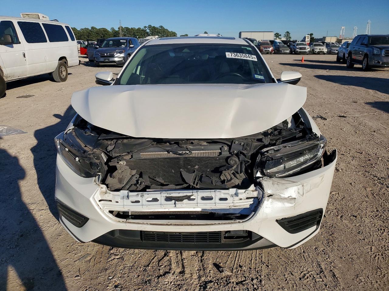 2019 Honda Insight Touring - Фото 5