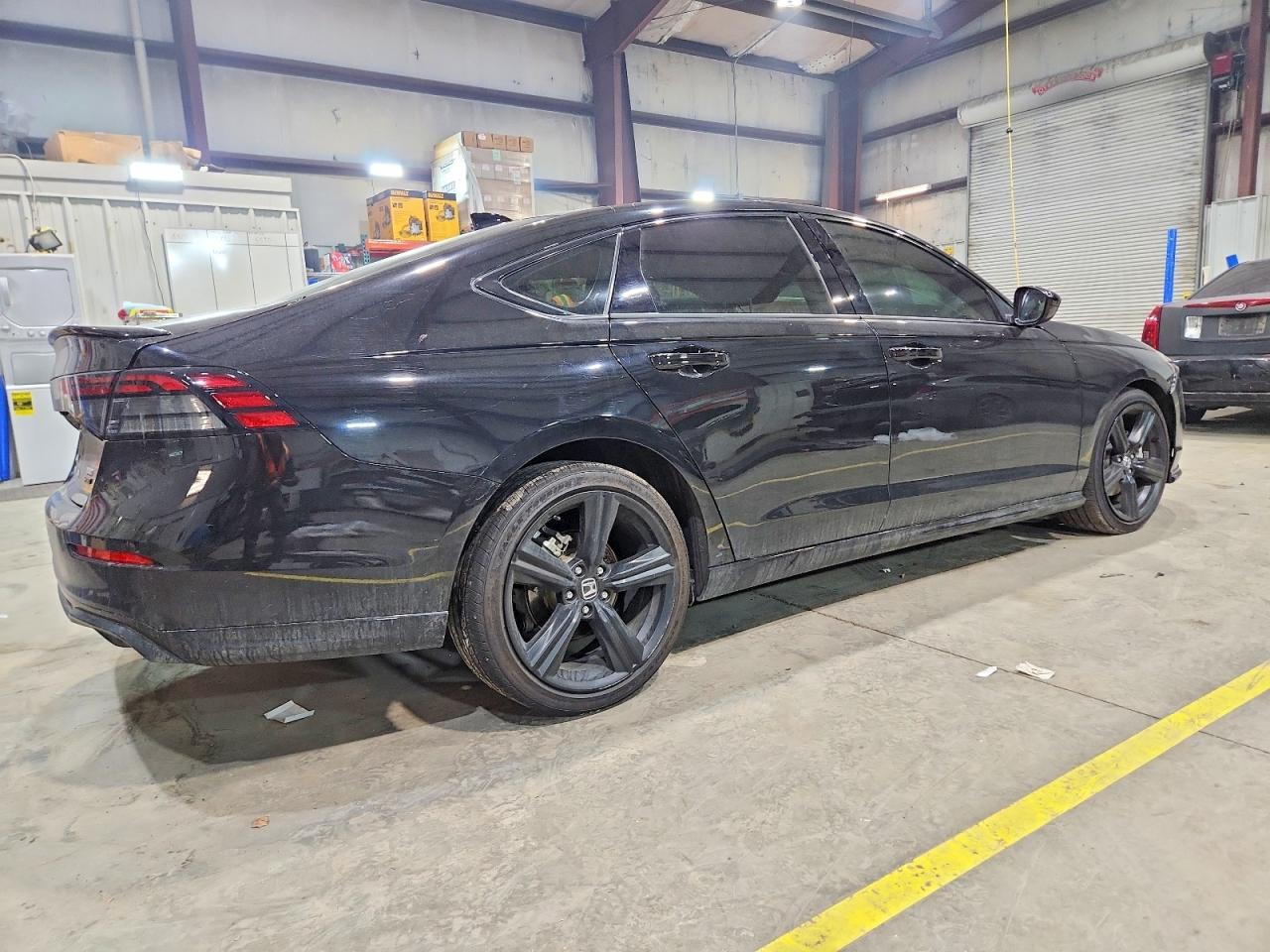2025 Honda Accord Hybrid Sport-L - Фото 3