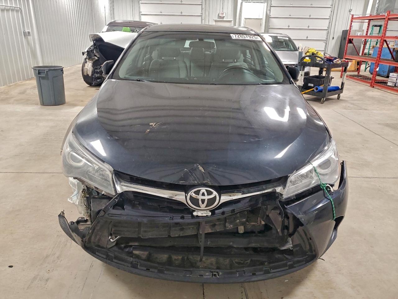 2015 Toyota Camry Le - Image 5