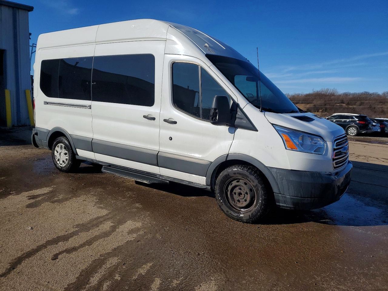 2017 Ford Transit T-350 - Фото 4