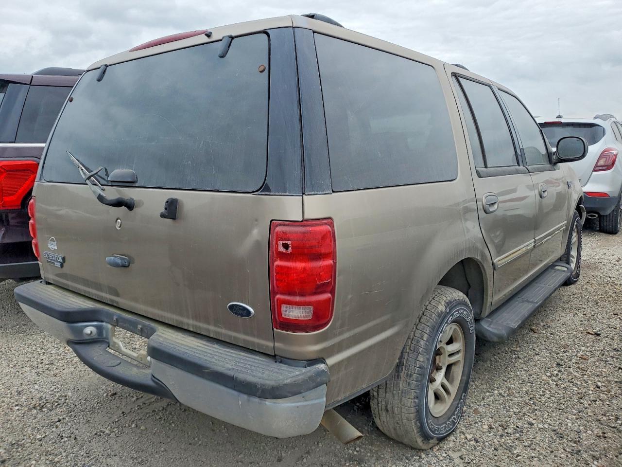2002 Ford Expedition Xlt - Image 3