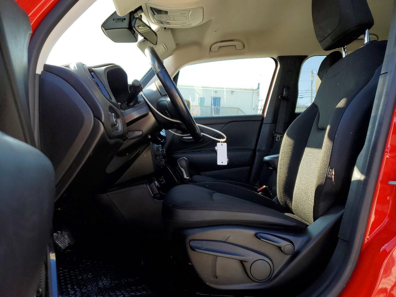 2020 Jeep Renegade Latitude - Фото 7