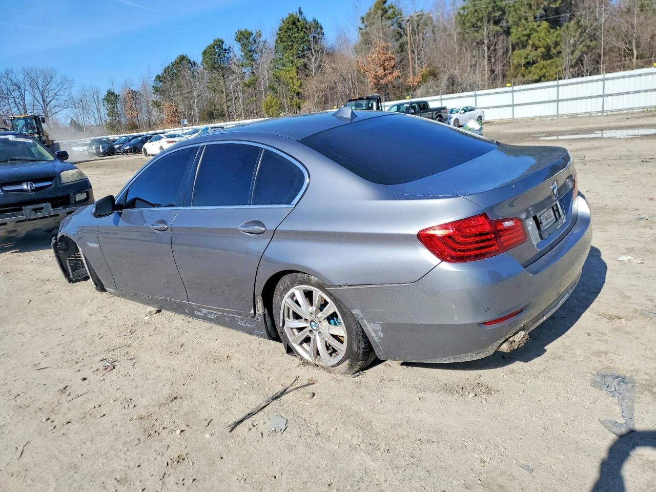 2014 BMW 528 I - Фото 2