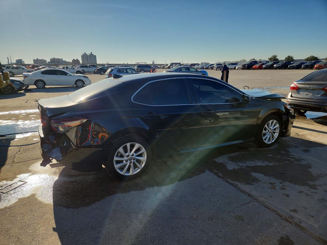 2023 Toyota Camry Le - Image 3
