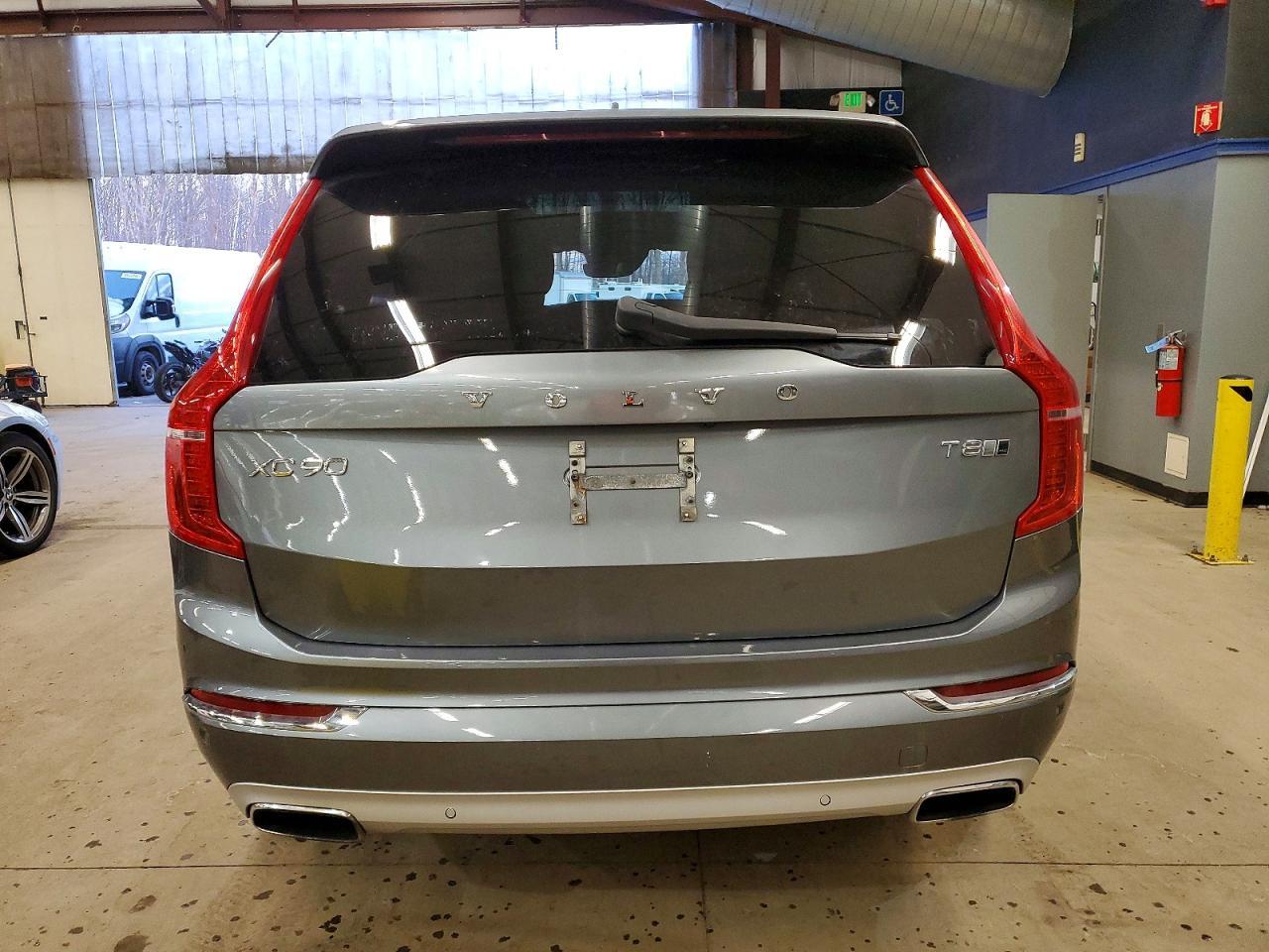 2016 Volvo Xc90 T8 - Image 6