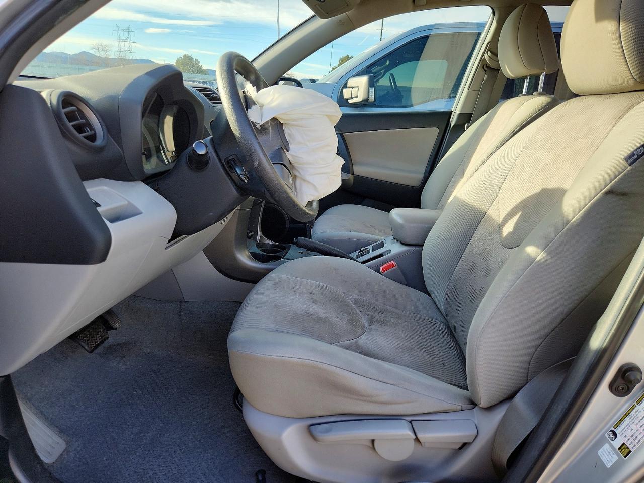 2011 Toyota Rav4 Base - Фото 7