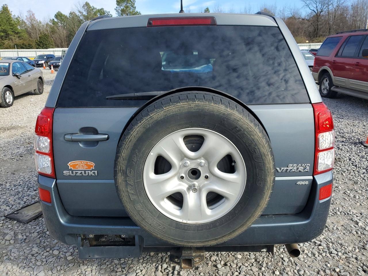2006 Suzuki Grand Vitara Premium - Image 6