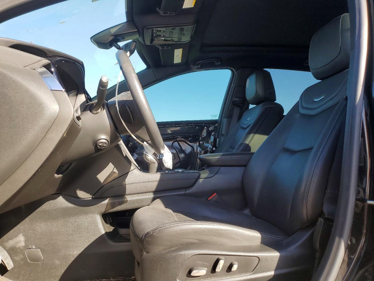 2024 Cadillac Xt5 Premium Luxury - Image 7