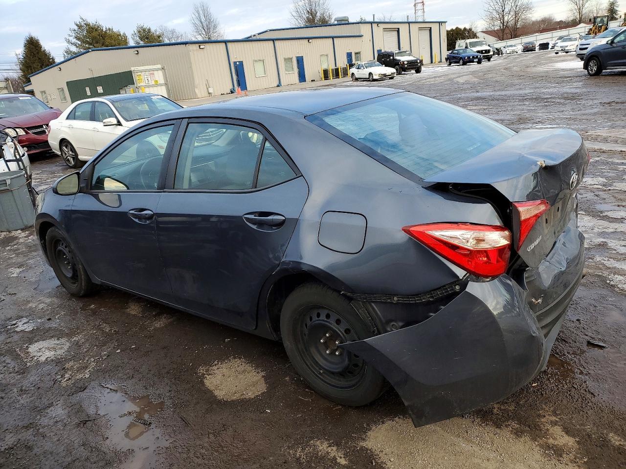 2017 Toyota Corolla - Image 2
