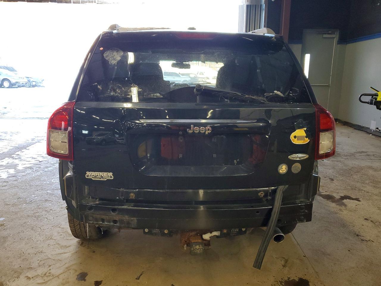 2016 Jeep Compass Latitude - Image 6