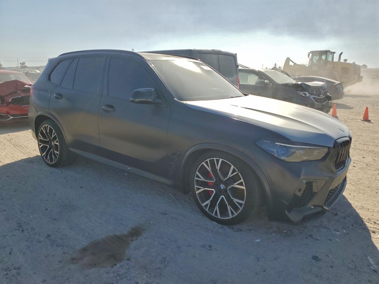 2022 BMW X5 M - Фото 4