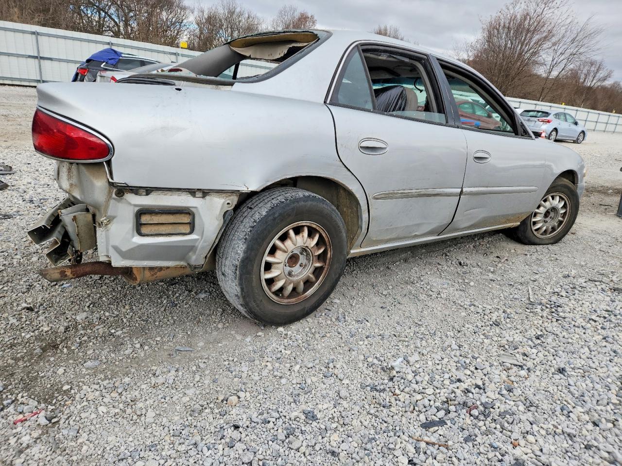 2004 Buick Century Custom - Фото 3