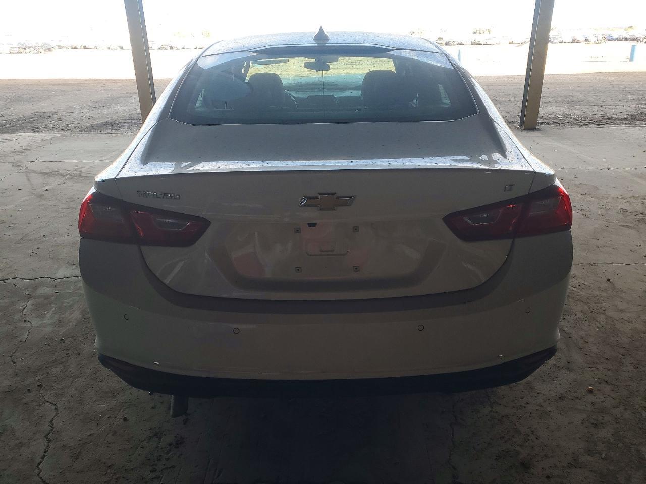 2025 Chevrolet Malibu Lt - Image 6